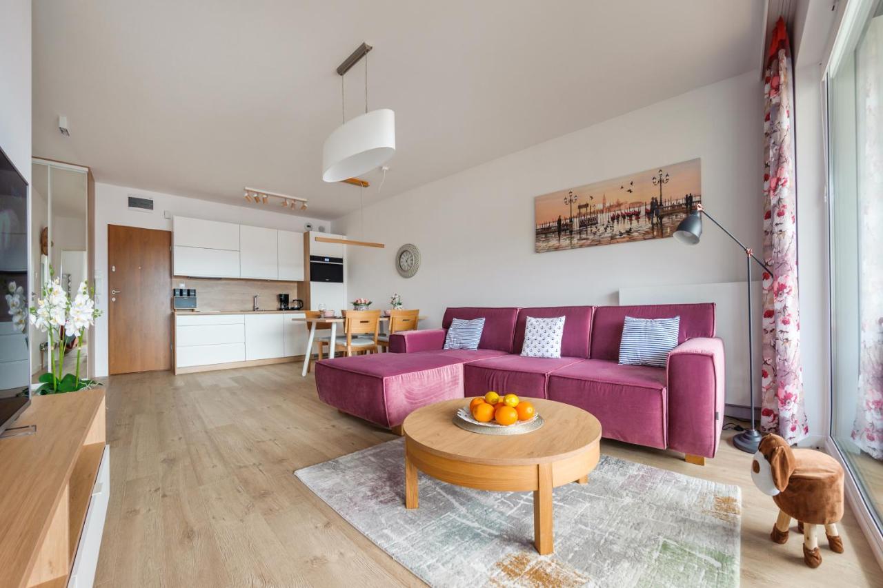 Apartamenty Sun & Snow Nadmorskie Tarasy Z Basenem Kołobrzeg Extérieur photo